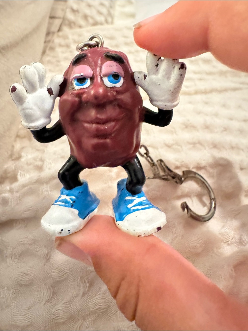 California raisin 1987 Keychain